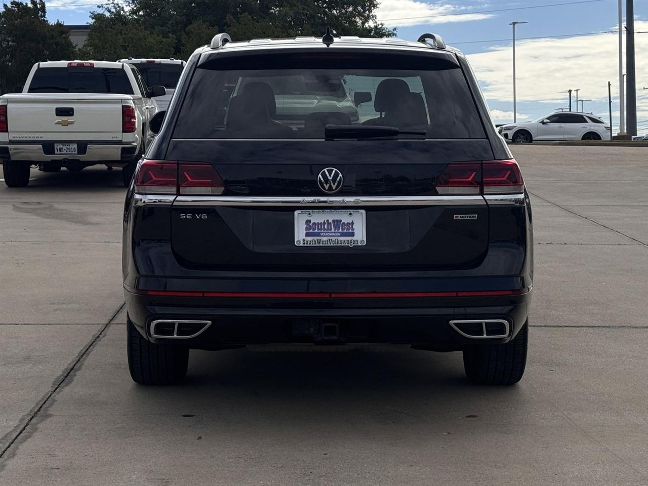 Volkswagen Atlas 2021.5 3.6L V6 SE w/Technology R-Line 4MOTION 2021