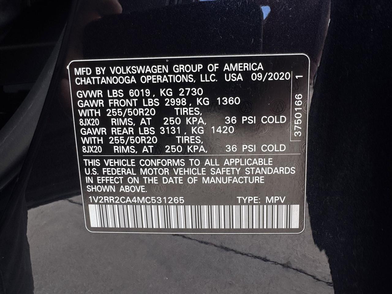 Volkswagen Atlas 2021.5 3.6L V6 SE w/Technology R-Line 4MOTION 2021