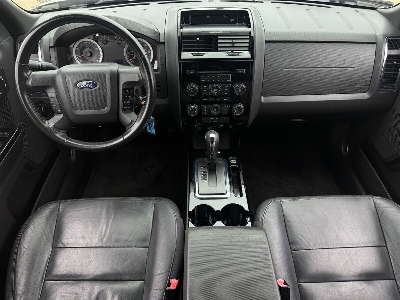 Ford Escape FWD 4dr Limited 2011