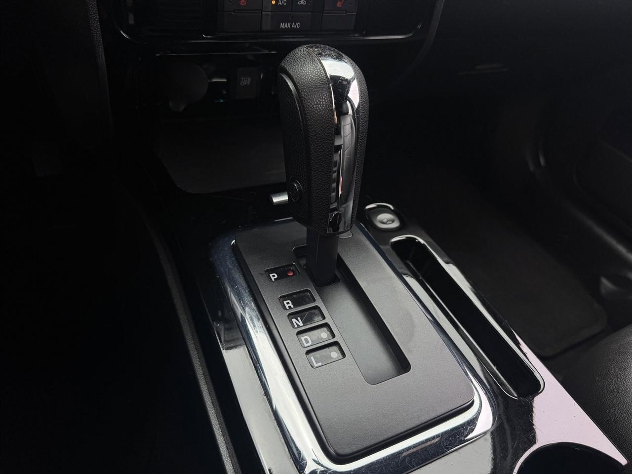 Ford Escape FWD 4dr Limited 2011