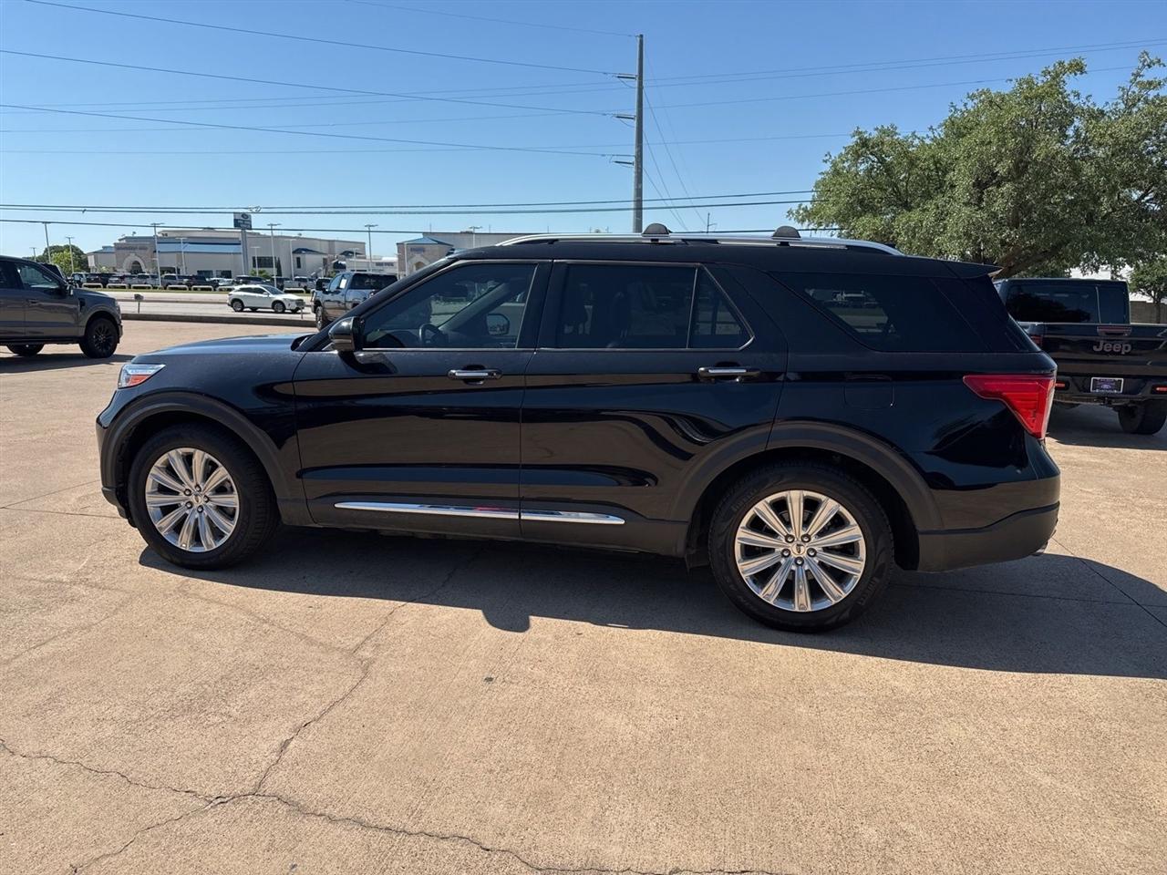 Ford Explorer Limited RWD 2020