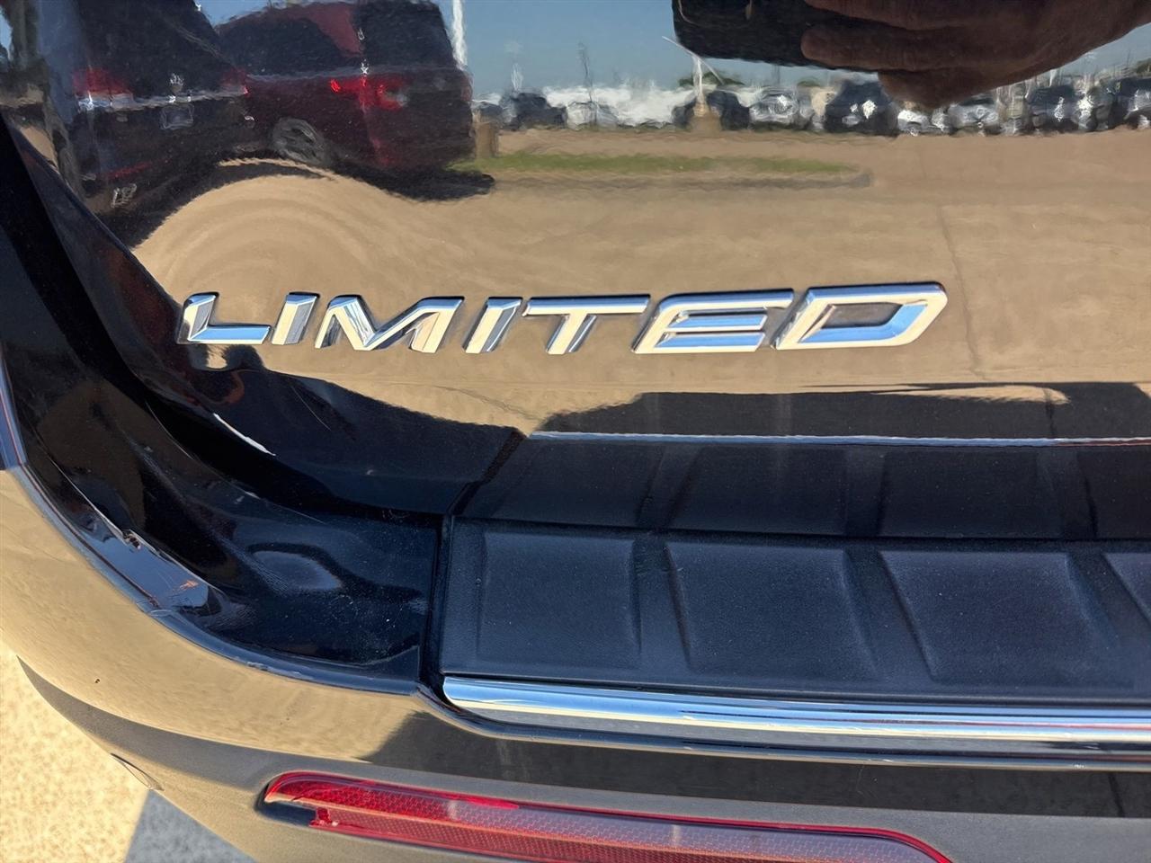 Ford Explorer Limited RWD 2020