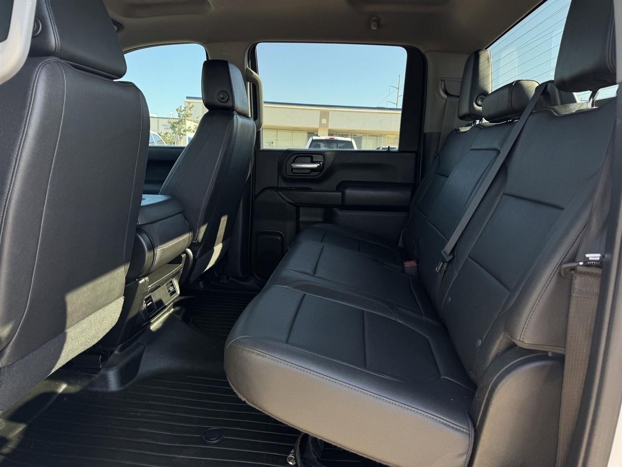 Chevrolet Silverado 2500HD 4WD Crew Cab 172" Work Truck 2023