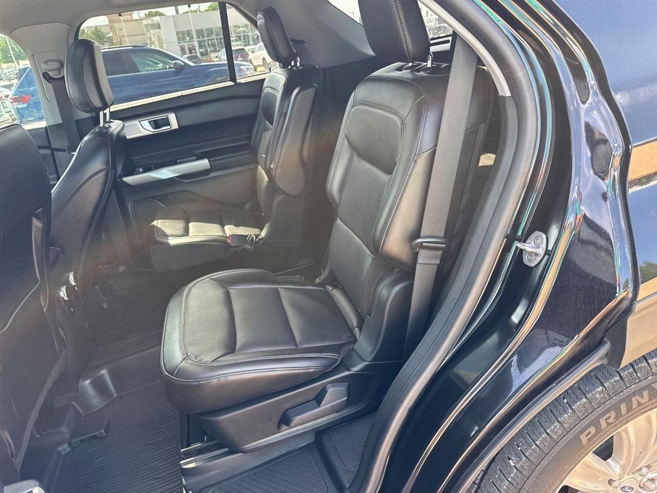 Ford Explorer Limited RWD 2023