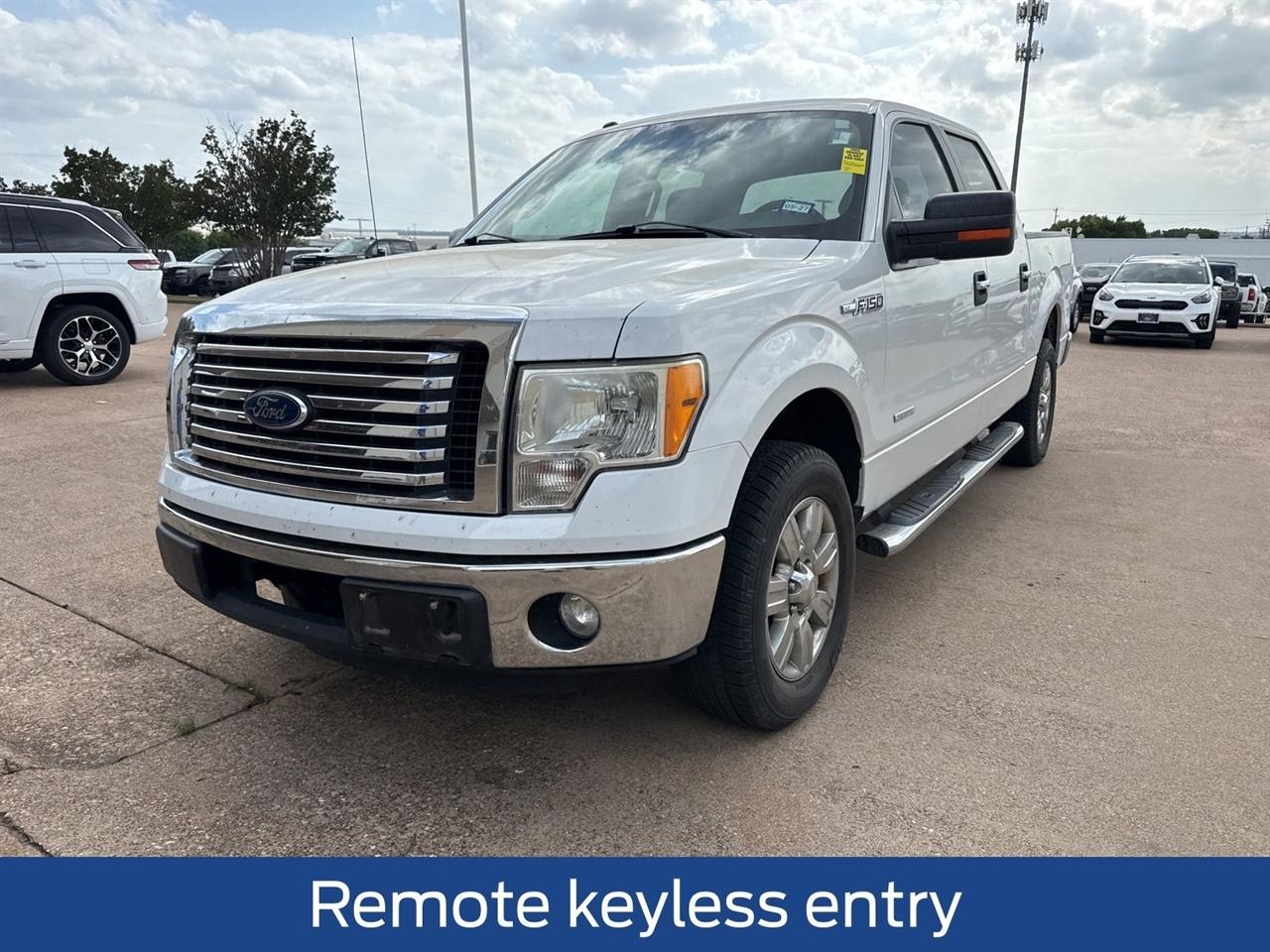 Ford F-150 2WD SuperCrew 145" Platinum 2011