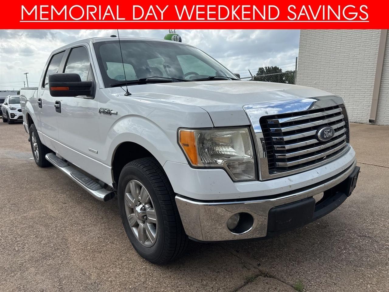 2011 Ford F-150 2WD SuperCrew 145" XLT