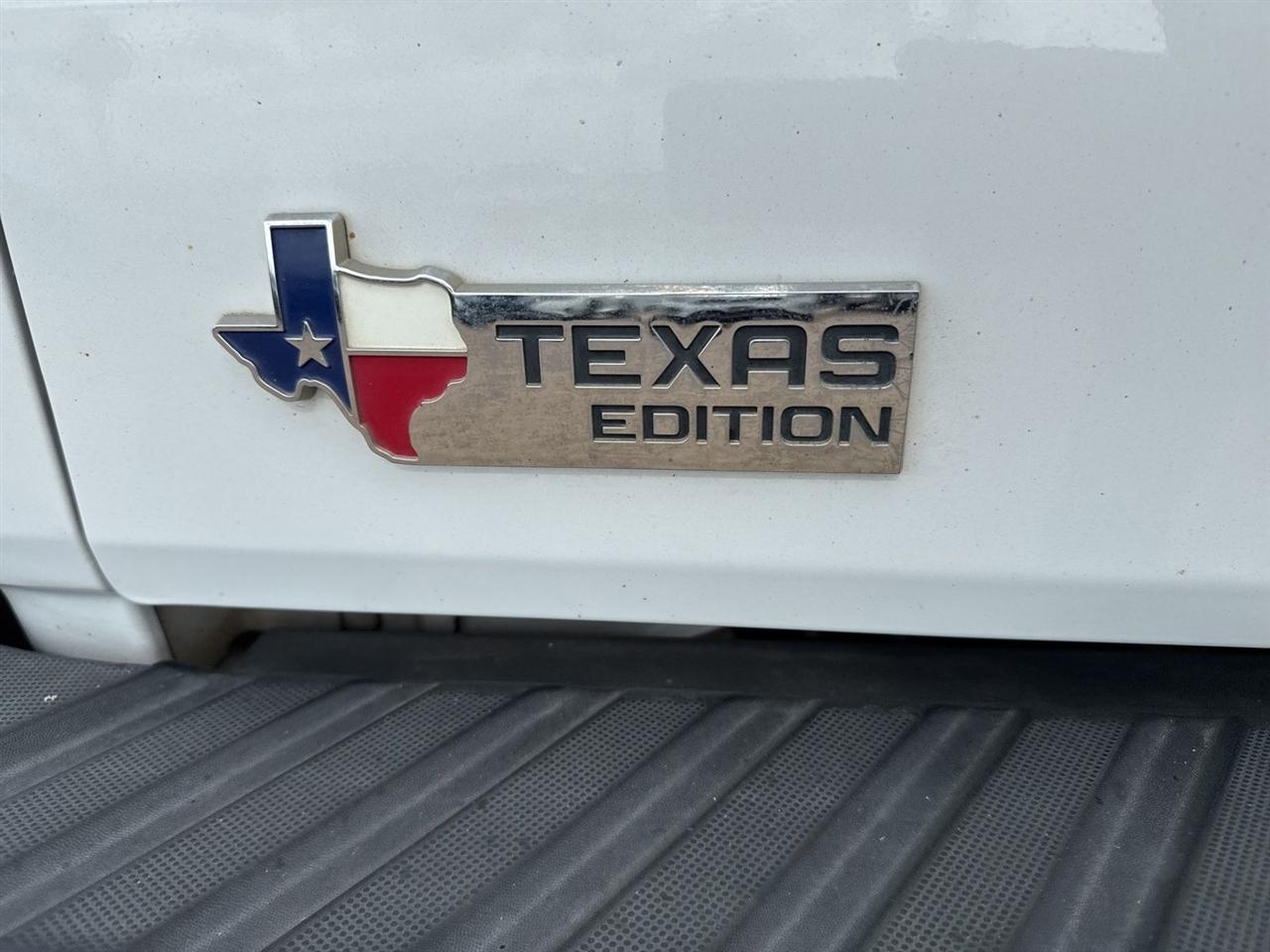 Ford F-150 2WD SuperCrew 145" Platinum 2011