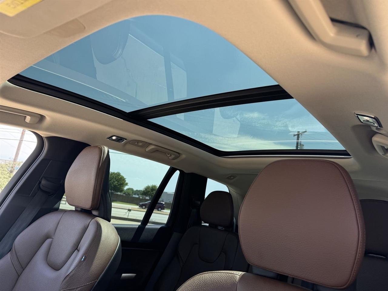 Volvo XC90 T6 AWD Momentum 2019