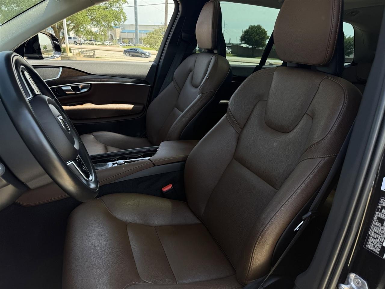 Volvo XC90 T6 AWD Momentum 2019