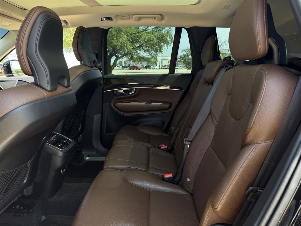 Volvo XC90 T6 AWD Momentum 2019
