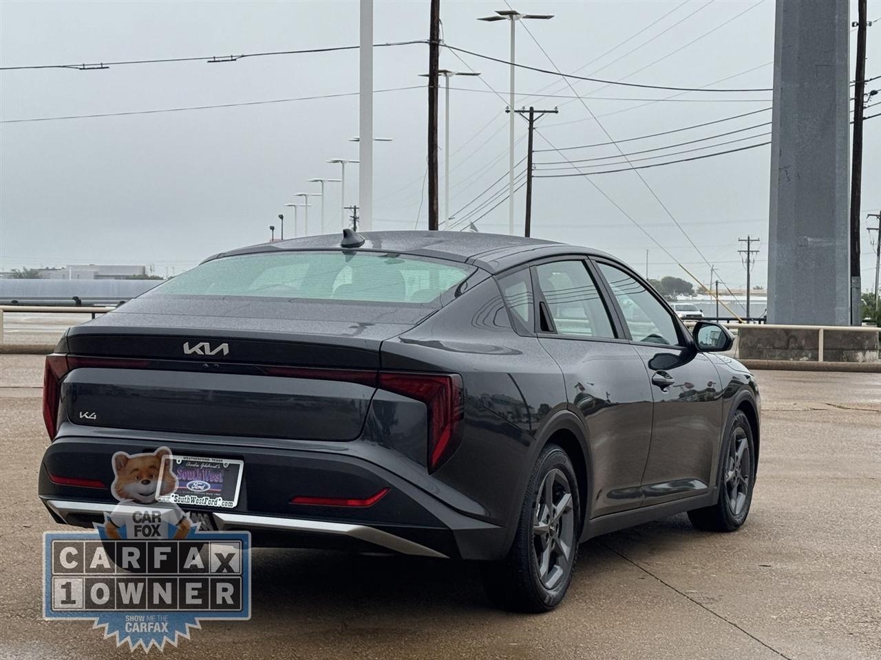 Kia K4 LXS FWD 2025