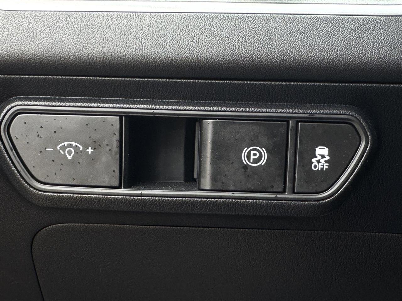 Kia K4 LXS FWD 2025