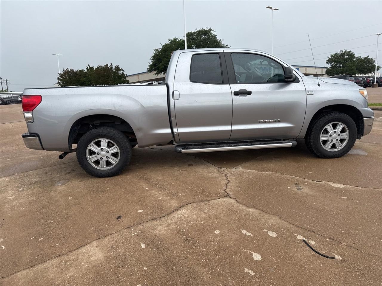 Toyota Tundra 2WD Truck Dbl 4.7L V8 5-Spd AT (Natl) 2008