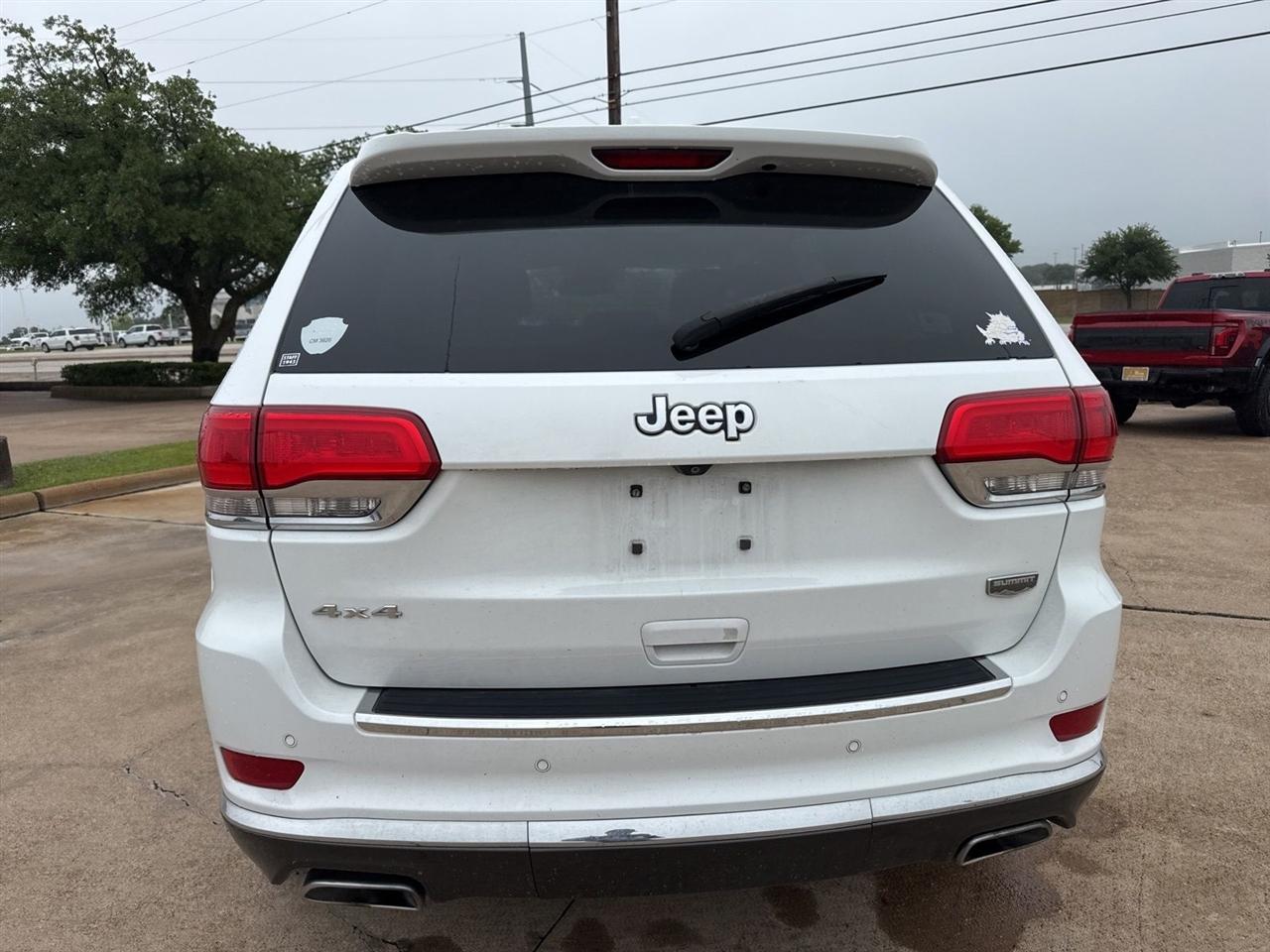 Jeep Grand Cherokee 4WD 4dr Summit 2016