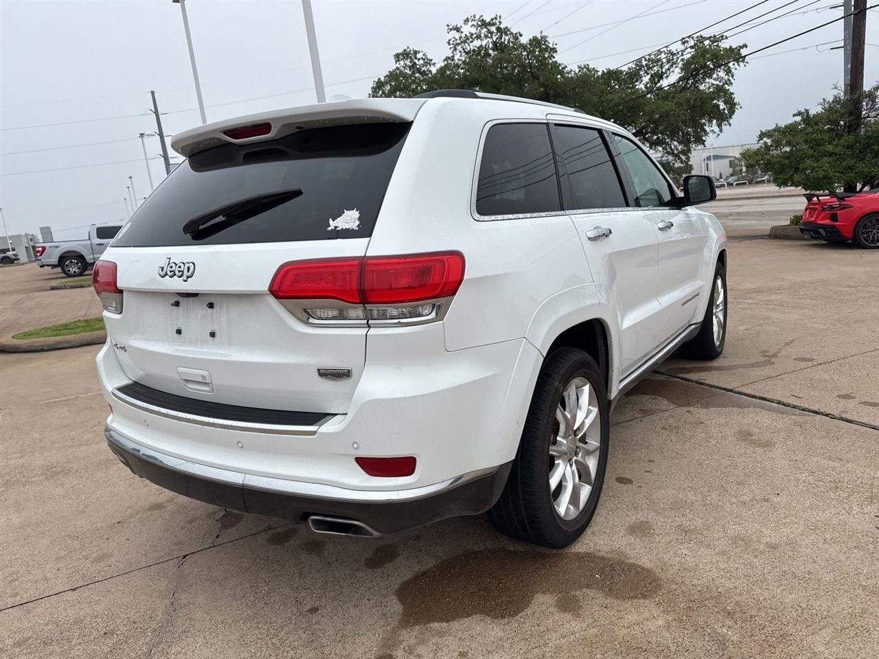 Jeep Grand Cherokee 4WD 4dr Summit 2016