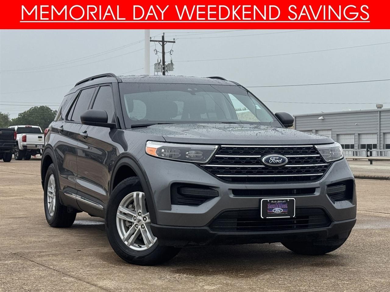 Ford Explorer XLT RWD 2024