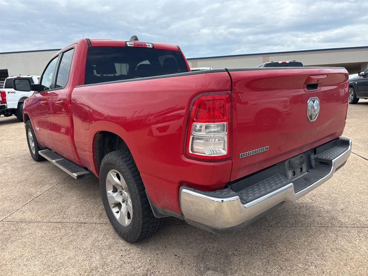 RAM 1500 Big Horn 4x2 Quad Cab 6'4" Box 2022