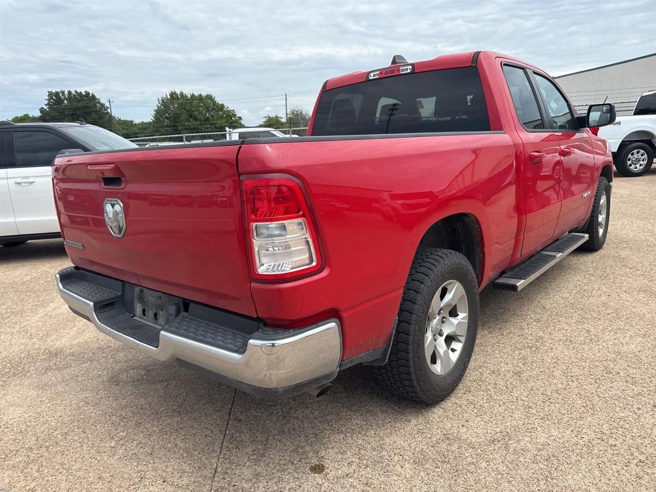 RAM 1500 Big Horn 4x2 Quad Cab 6'4" Box 2022