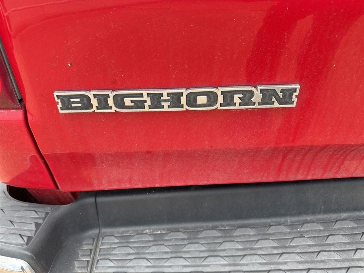 RAM 1500 Big Horn 4x2 Quad Cab 6'4" Box 2022