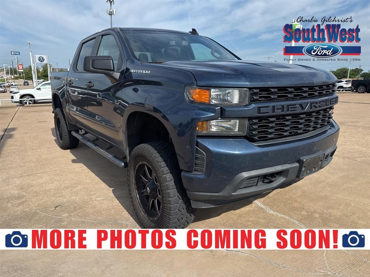 2020 Chevrolet Silverado 1500 2WD Crew Cab 147" Custom