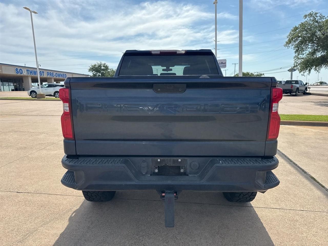 Chevrolet Silverado 1500 2WD Crew Cab 147" Custom 2020