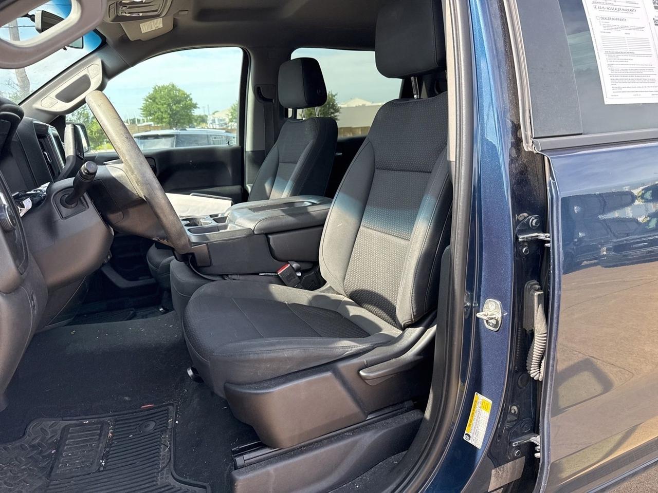 Chevrolet Silverado 1500 2WD Crew Cab 147" Custom 2020