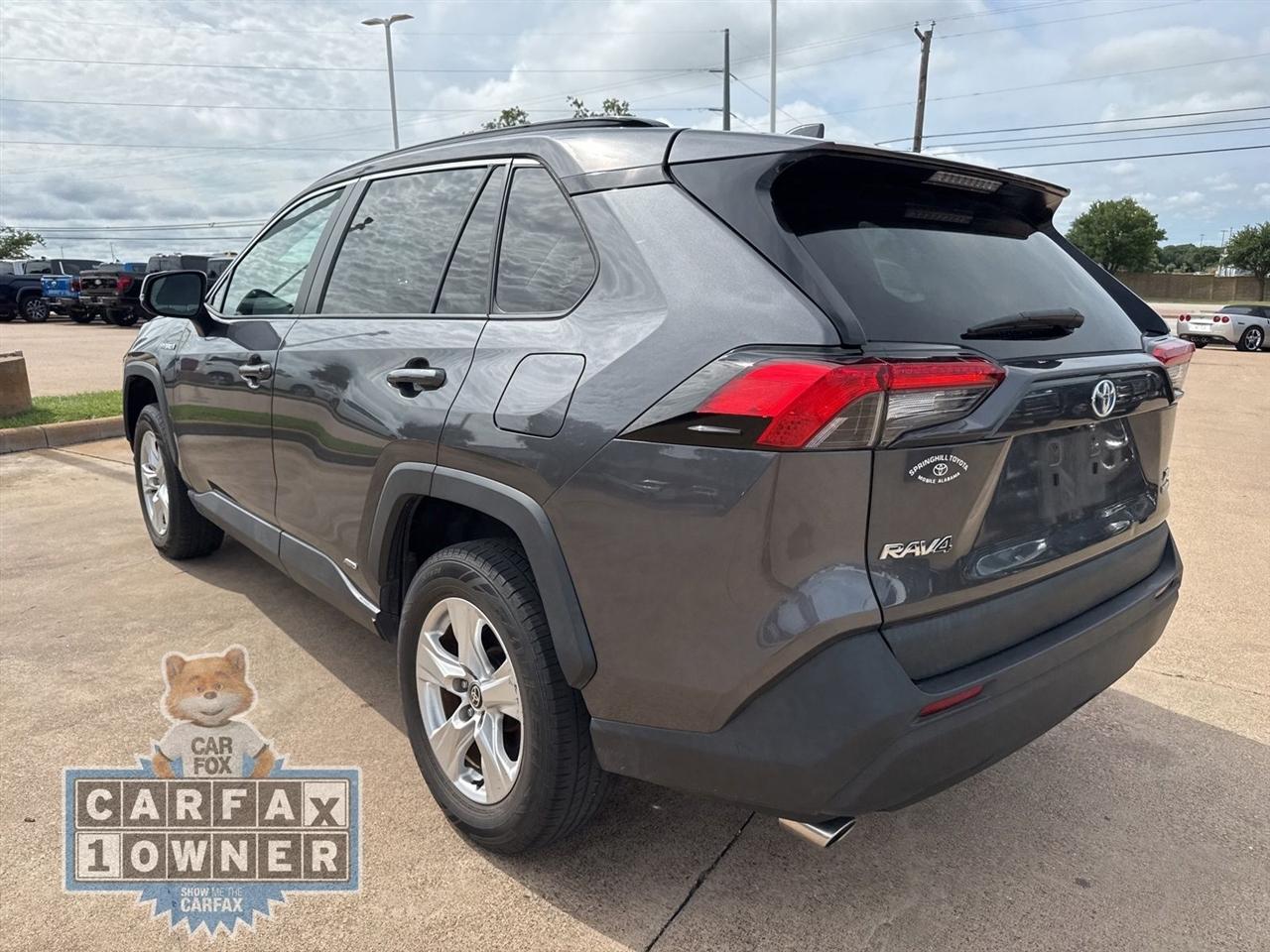 Toyota RAV4 Hybrid XLE AWD (Natl) 2021