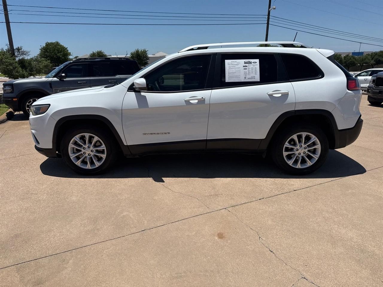 Jeep Cherokee Latitude FWD 2020