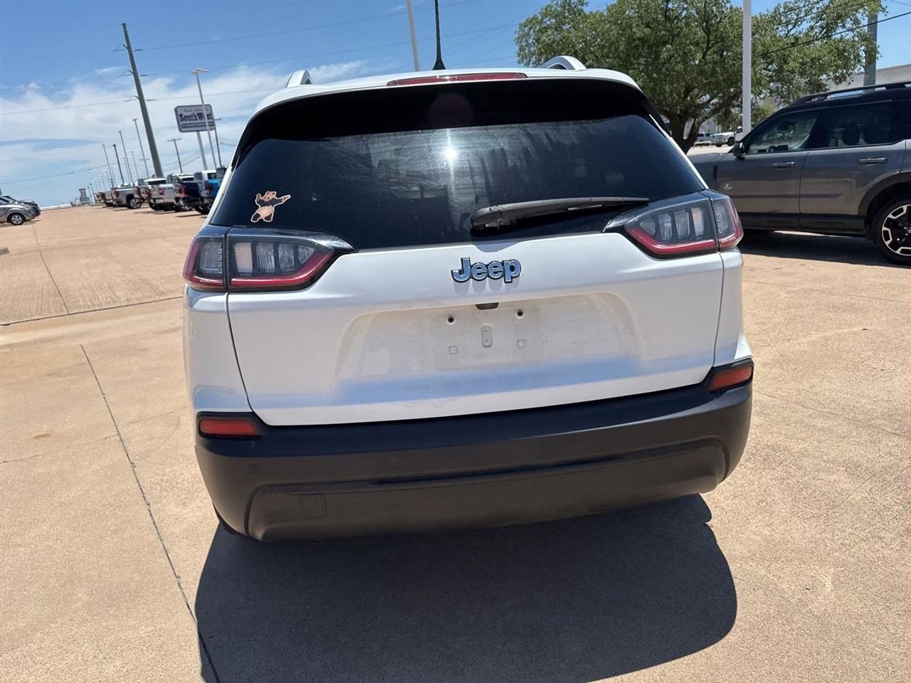 Jeep Cherokee Latitude FWD 2020