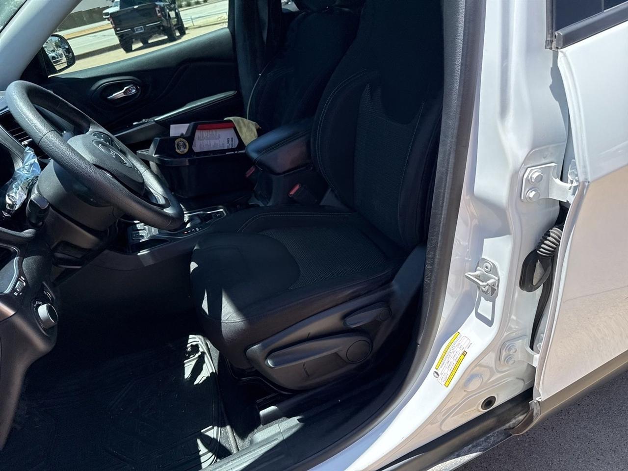 Jeep Cherokee Latitude FWD 2020
