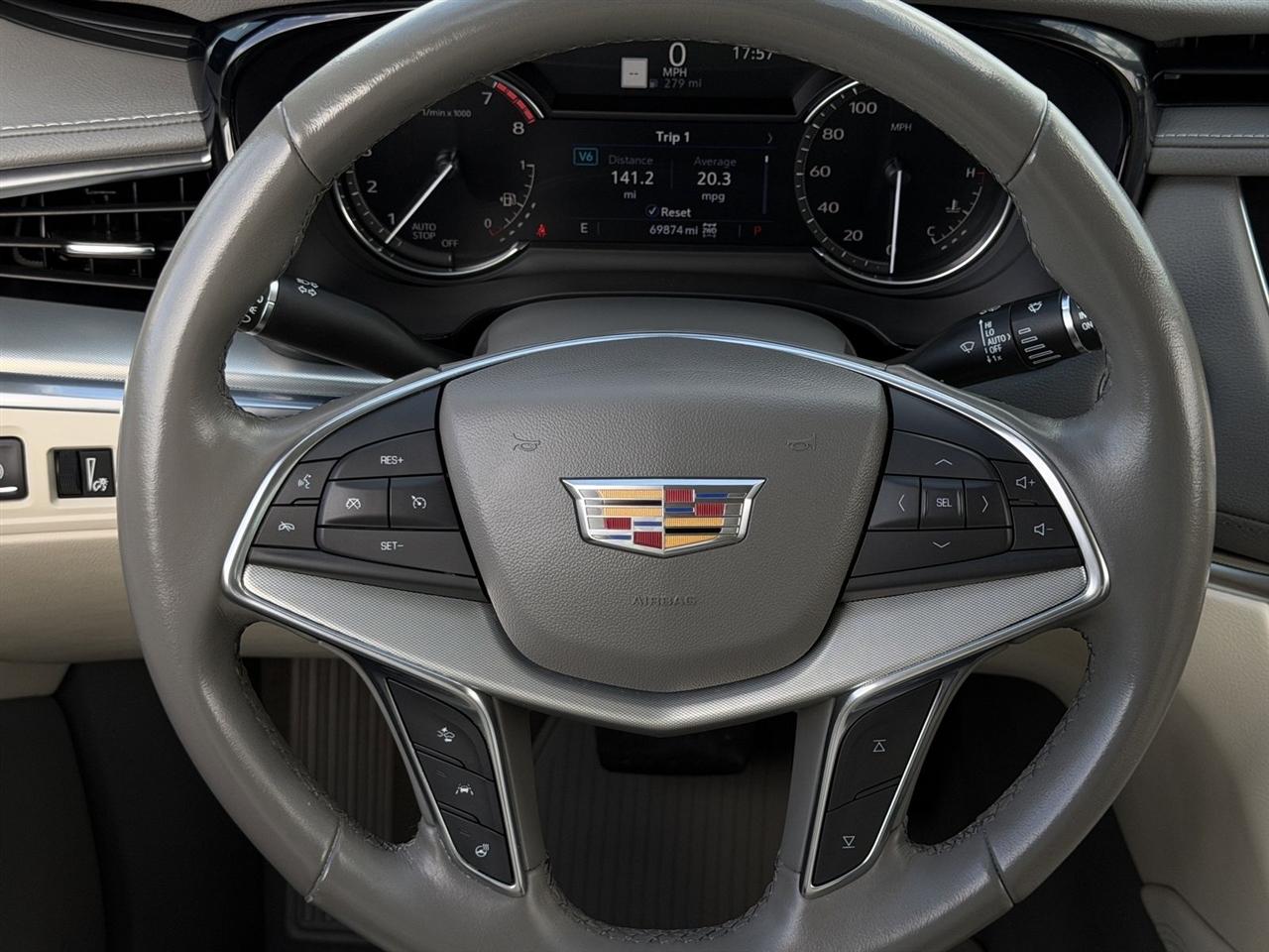 Cadillac XT5 AWD 4dr Premium Luxury 2021