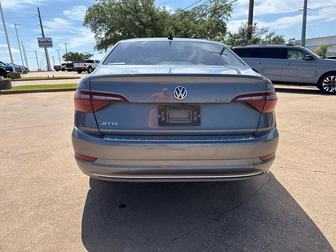 Volkswagen Jetta R-Line Auto 2021