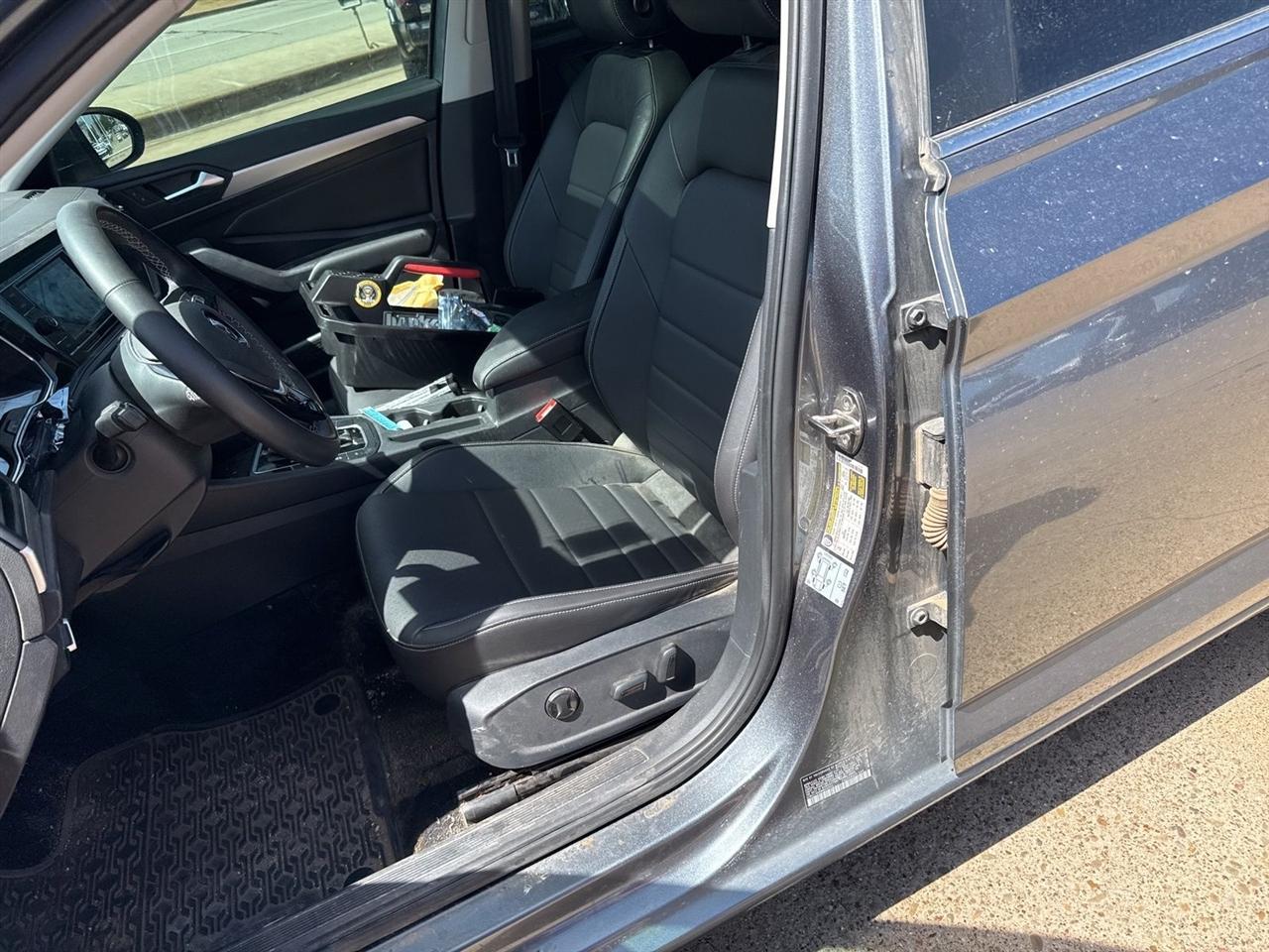 Volkswagen Jetta R-Line Auto 2021