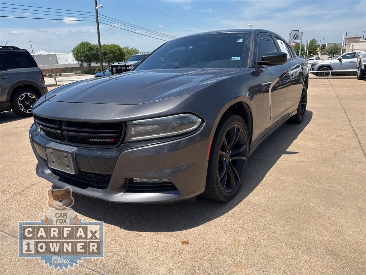 Dodge Charger 4dr Sdn SXT RWD 2016
