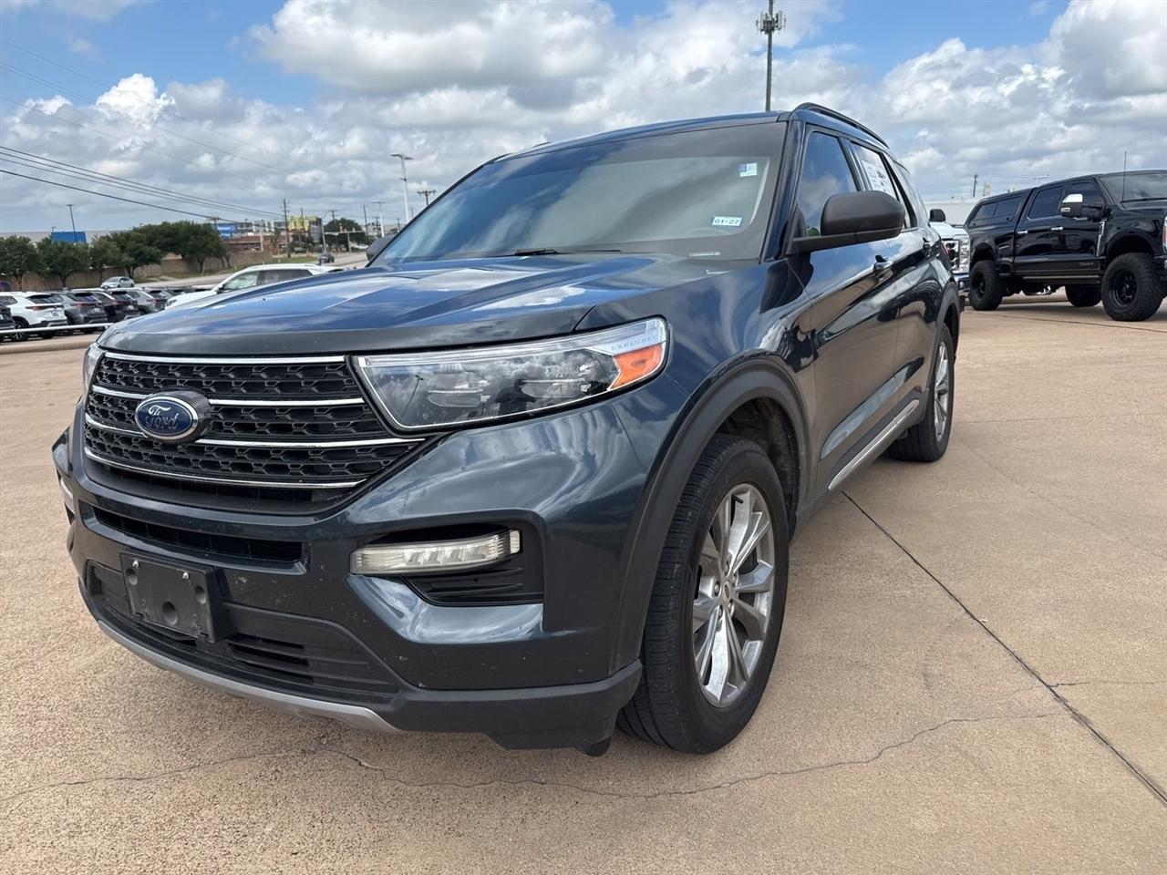 Ford Explorer XLT RWD 2022