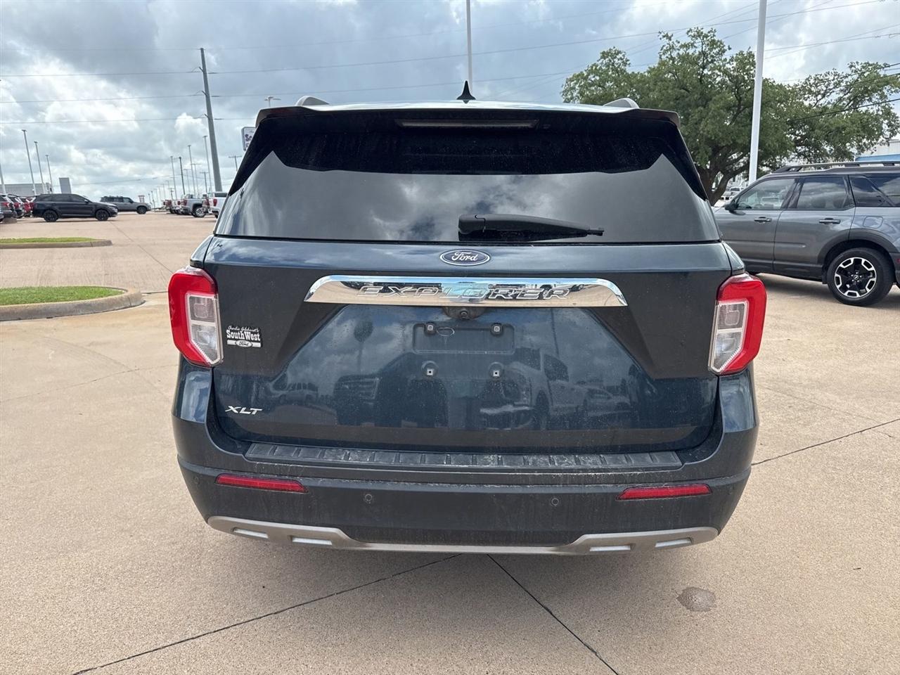 Ford Explorer XLT RWD 2022