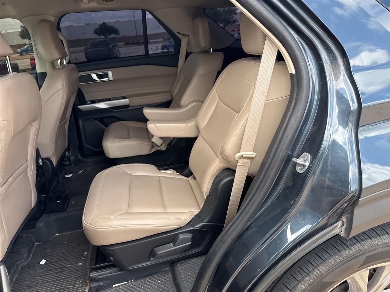 Ford Explorer XLT RWD 2022