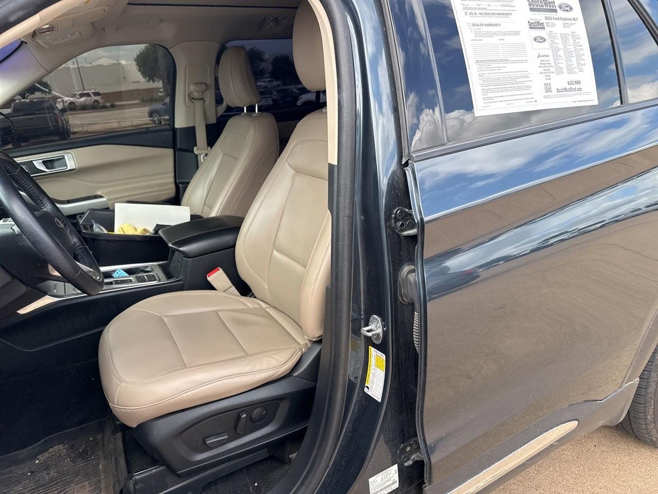 Ford Explorer XLT RWD 2022