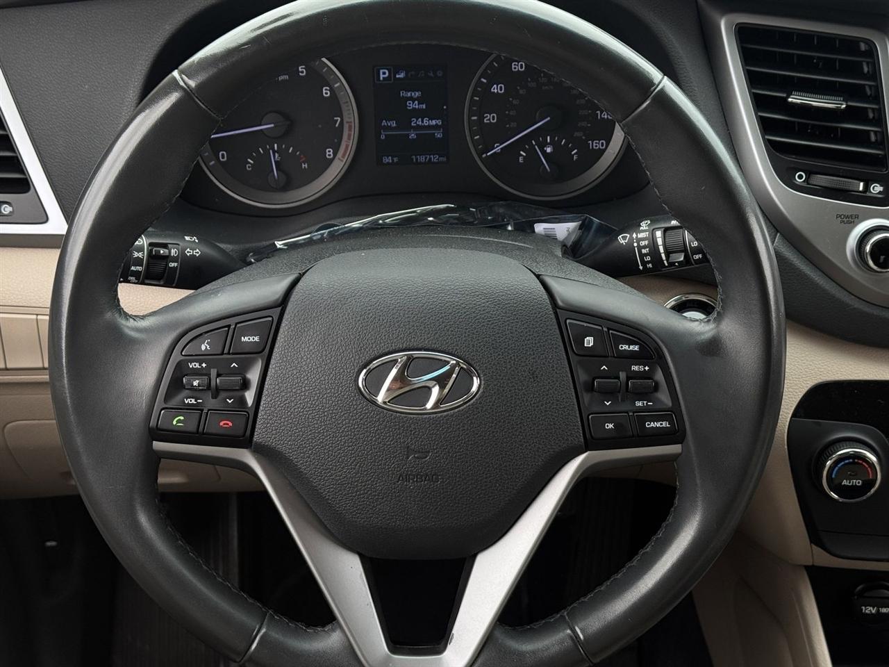 Hyundai Tucson SE Plus FWD 2017