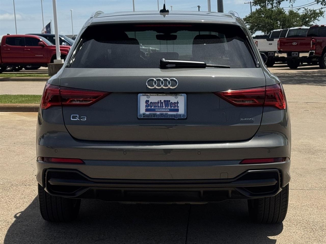 Audi Q3 S line Premium Plus 45 TFSI quattro 2022