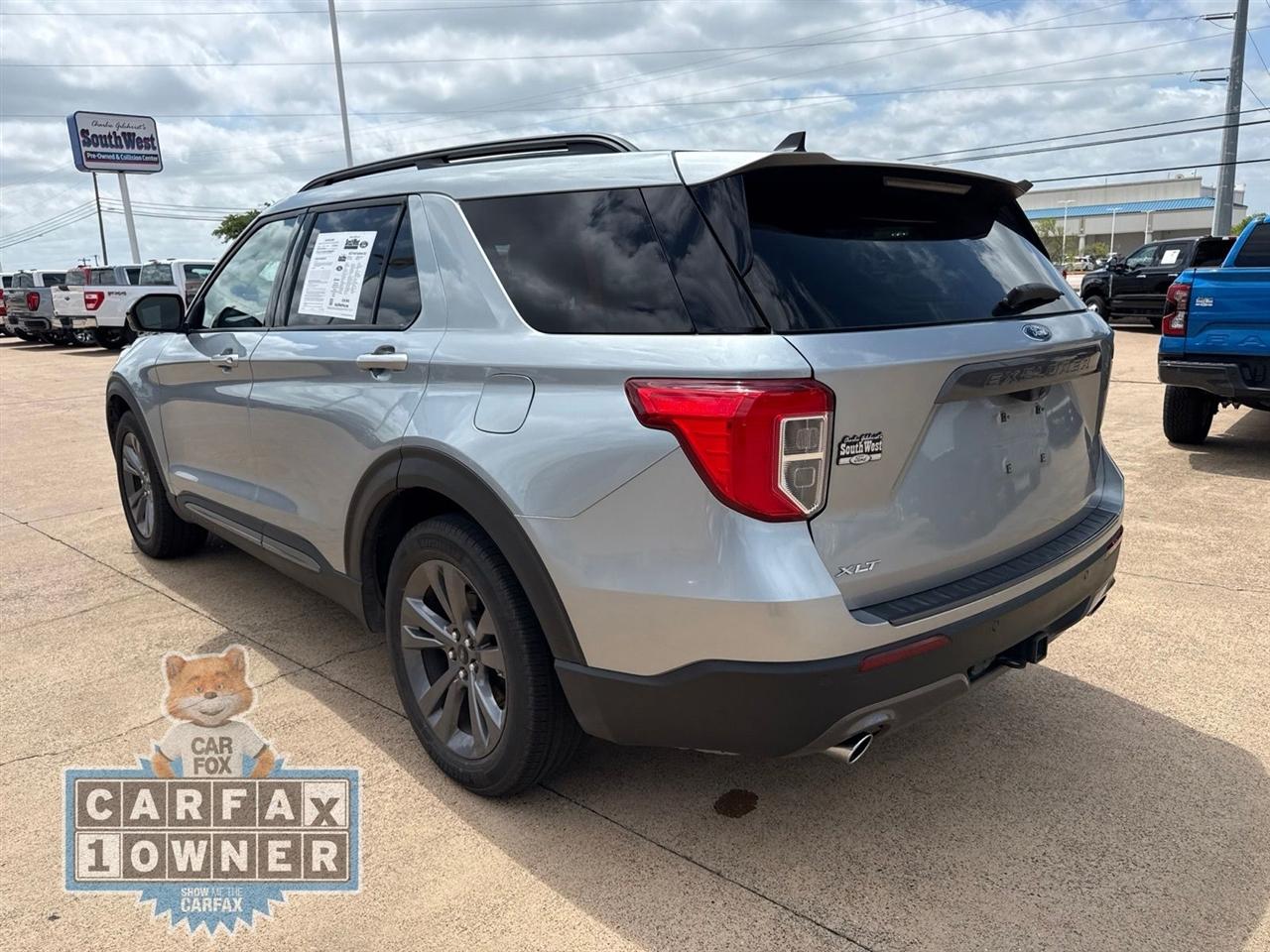 Ford Explorer XLT RWD 2023