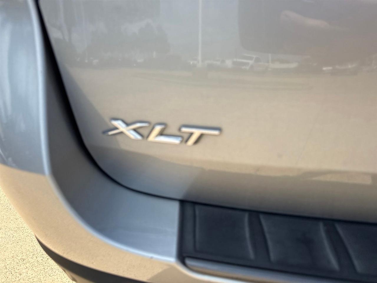 Ford Explorer XLT RWD 2023