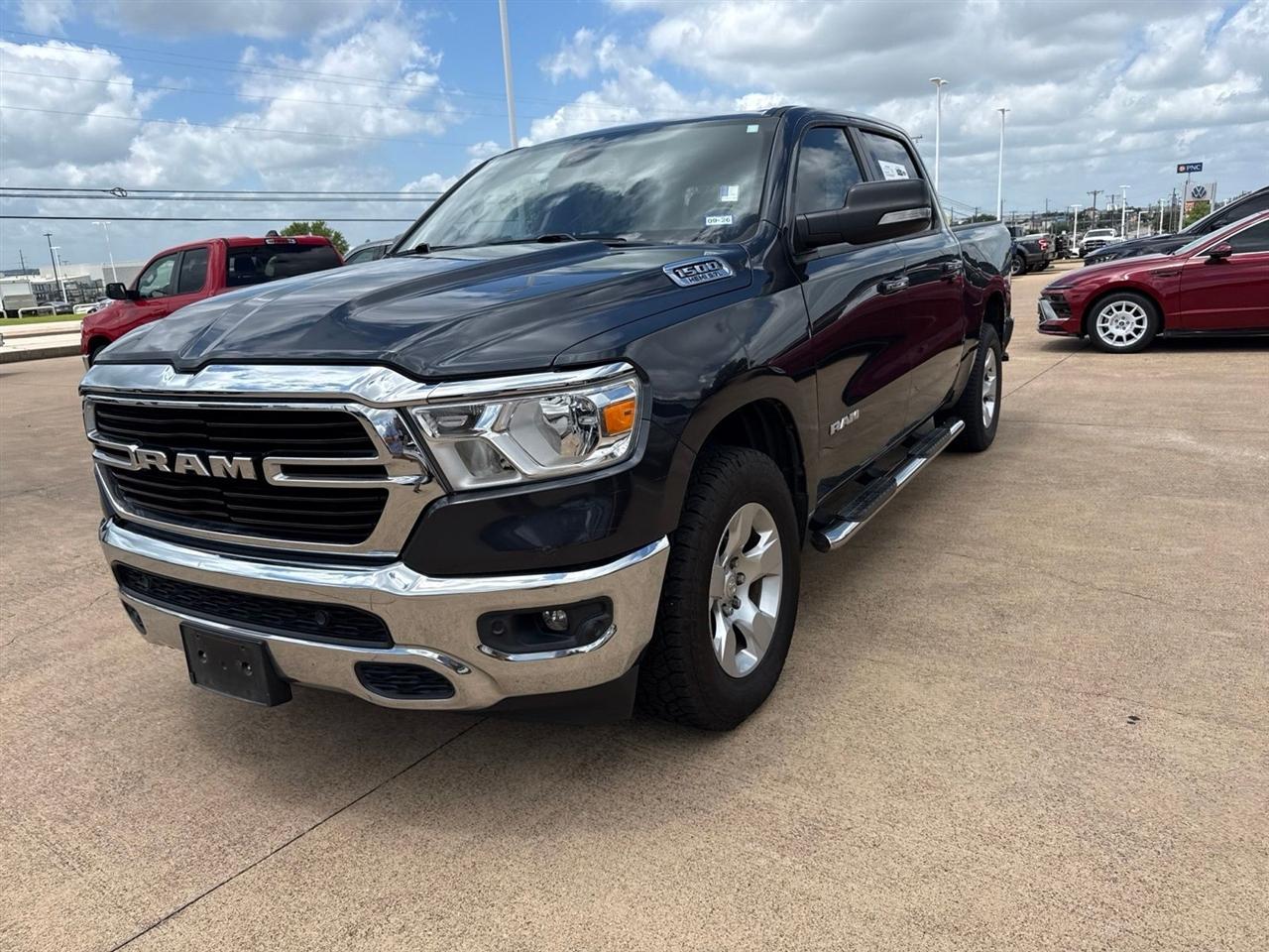 RAM 1500 Big Horn/Lone Star 4x4 Crew Cab 5'7" Box 2019