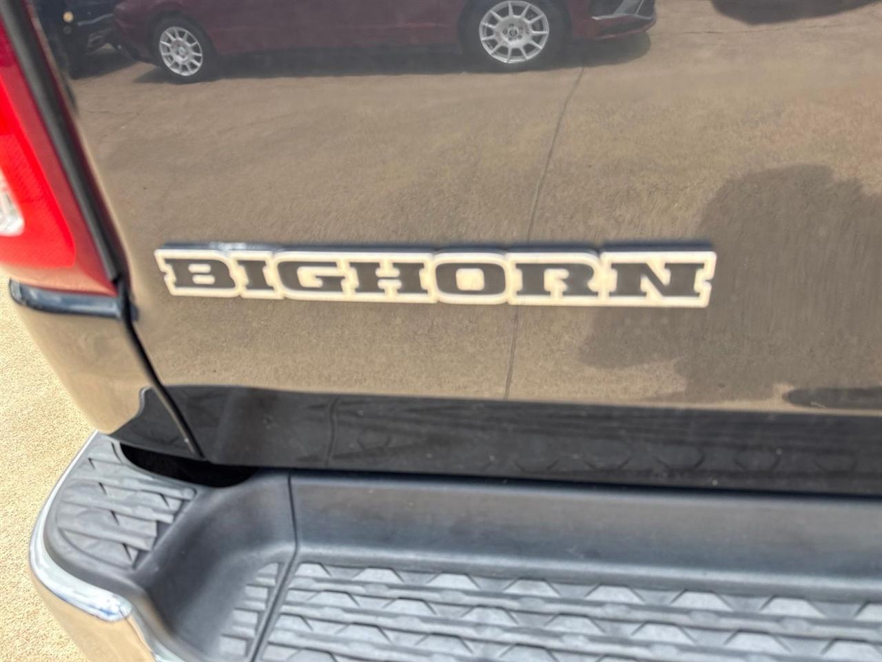 RAM 1500 Big Horn/Lone Star 4x4 Crew Cab 5'7" Box 2019