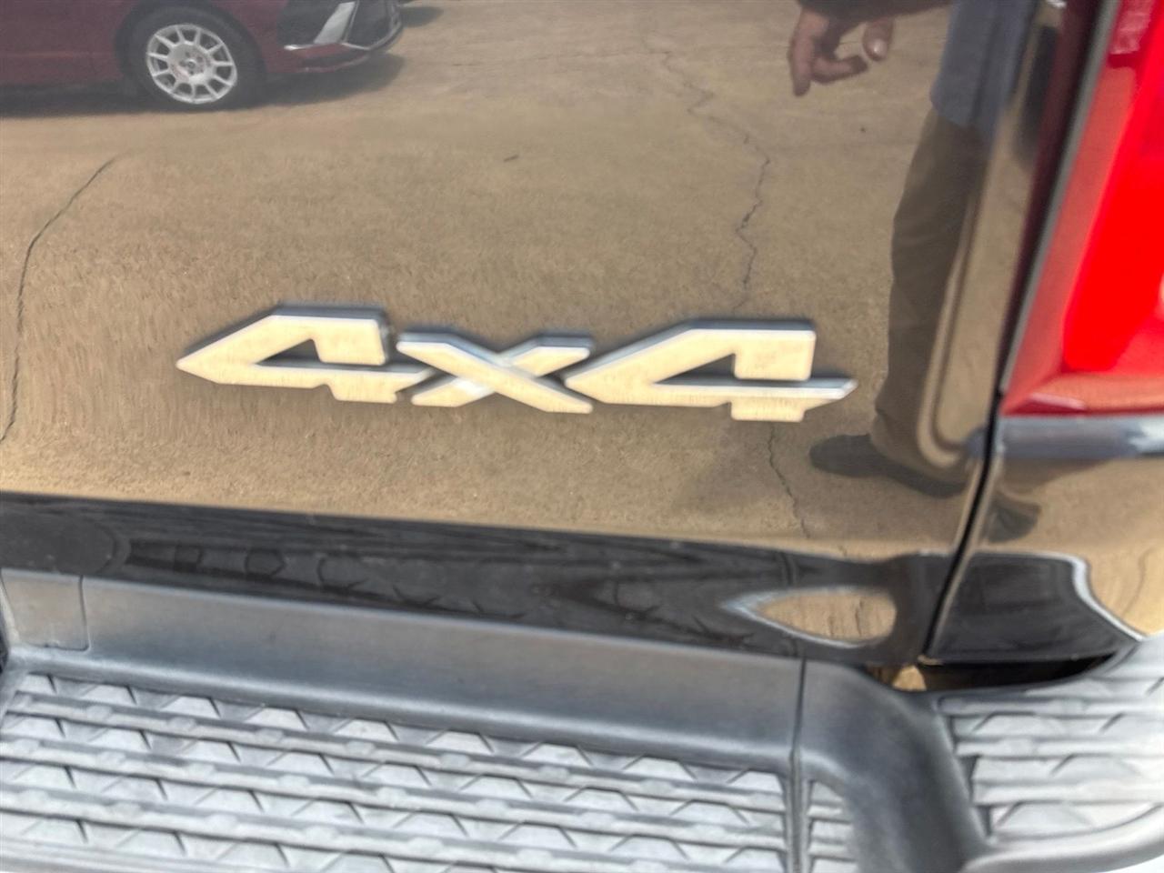 RAM 1500 Big Horn/Lone Star 4x4 Crew Cab 5'7" Box 2019