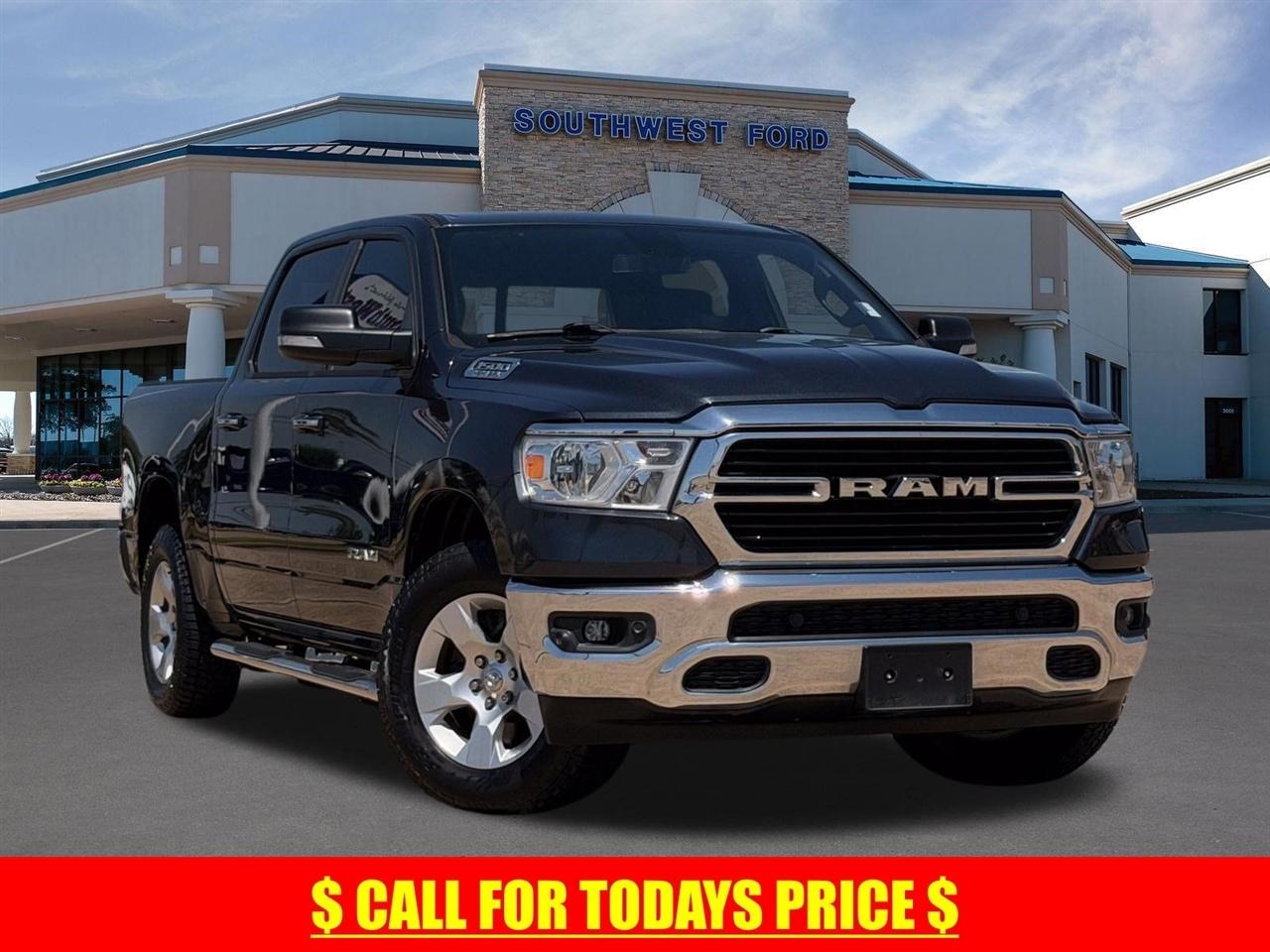 2019 RAM 1500 Big Horn/Lone Star 4x4 Crew Cab 5'7" Box