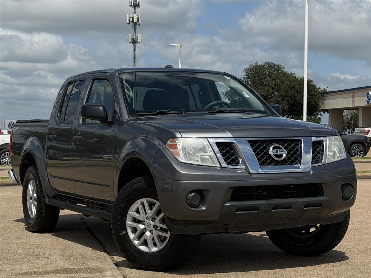 2017 Nissan Frontier Crew Cab 4x2 SV V6 Auto
