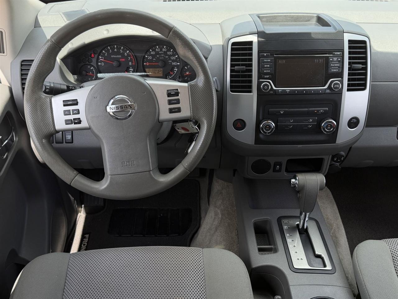 Nissan Frontier Crew Cab 4x2 SV V6 Auto 2017