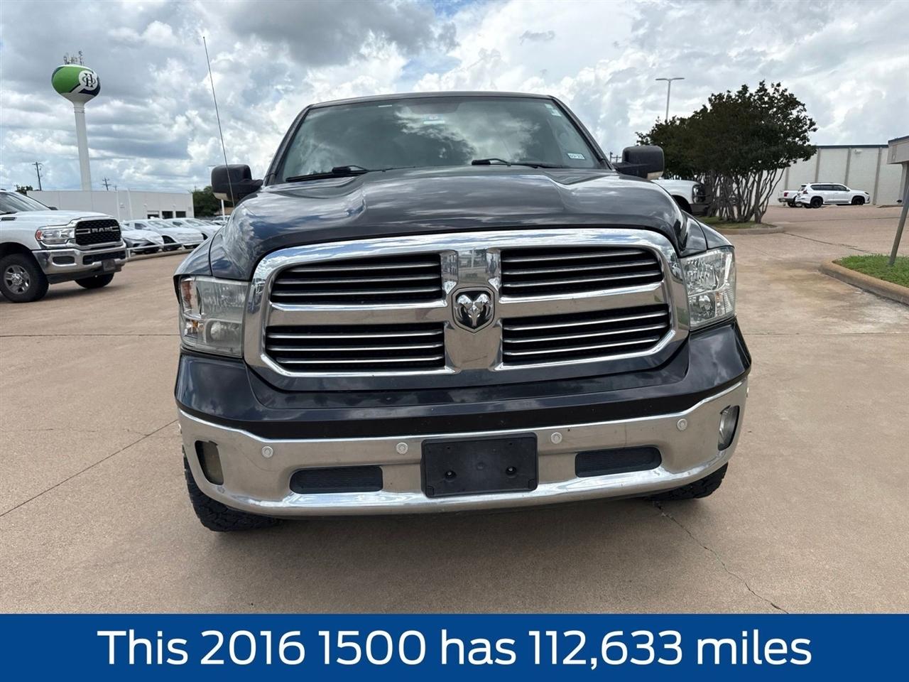 RAM 1500 2WD Crew Cab 140.5" Lone Star 2016