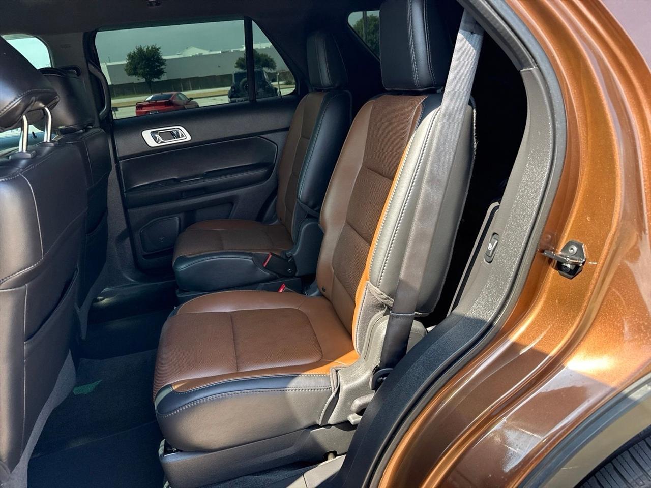 Ford Explorer FWD 4dr Limited 2012